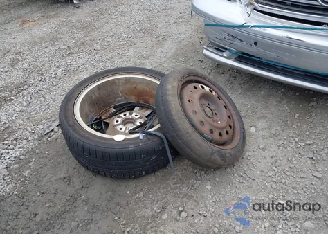 2017 Chevrolet Suburban Premier from USA, damaged, VIN 1GNSCJKC9HR171311